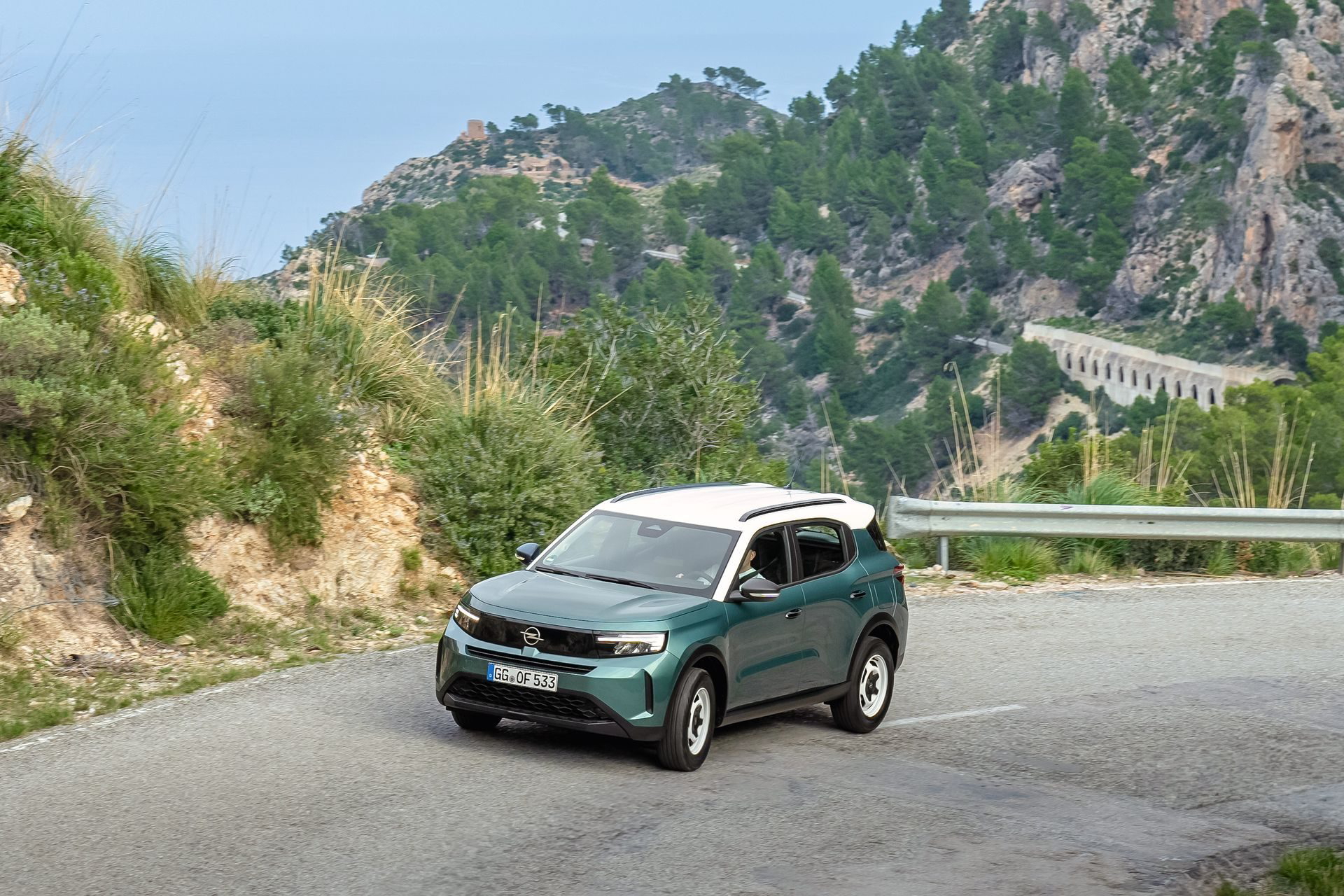 El nuevo Opel Frontera combina estilo y funcionalidad en un SUV ideal para familias.