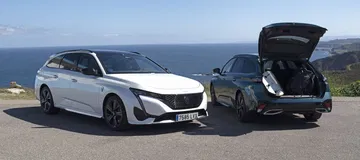 El Peugeot 308 SW 2024 destaca por su amplio maletero de 608 l.