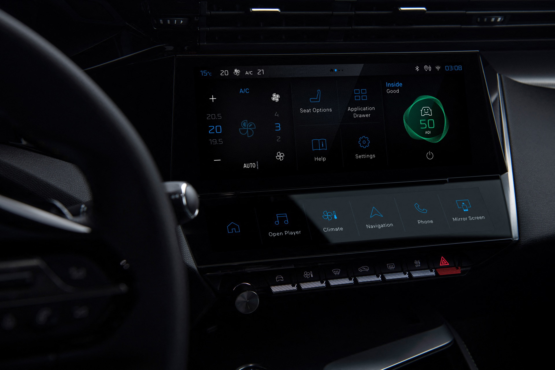 Interior del Peugeot 308 SW 2024, muestra su tecnología avanzada y diseño moderno.