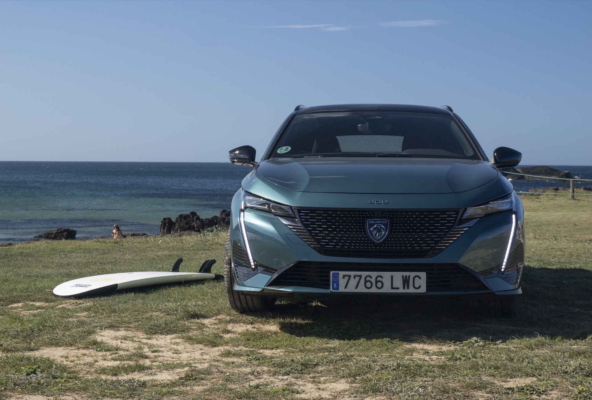 El nuevo Peugeot 308 SW 2024 ofrece un diseño moderno y funcional, perfecto para la familia.