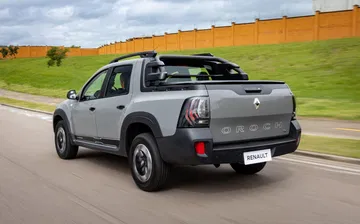 El Renault Duster Oroch destaca por su robustez y versatilidad, ideal para aventureros.