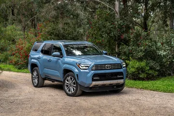 Toyota 4Runner 2025, robustez y diseño icónico para aventura.