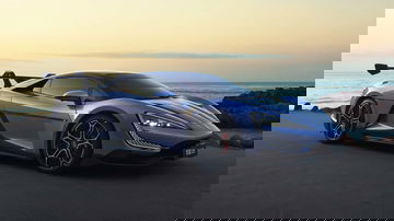Primera imagen del deportivo híbrido de BYD, que promete alto rendimiento y diseño atractivo.