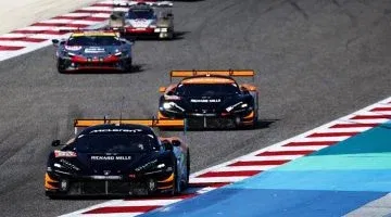 McLaren compite con gran estilo y rendimiento en la pista, mostrando su potencial en el WEC. McLaren compite con gran estilo y rendimiento en la pista, mostrando su potencial en el WEC.