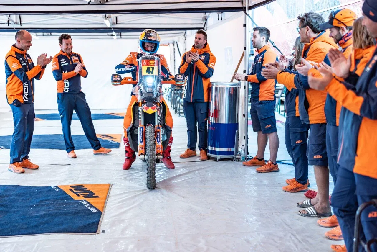 Kevin Benavides en el prólogo del Rally Dakar 2025 Kevin Benavides en el prólogo del Rally Dakar 2025