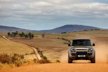 Defender Octa, con motor BMW de 635 CV, redefine el 4x4 extremo.