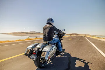 La custom que siempre olvidas tiene un motor de trail eterno