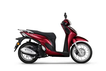Con un gasto de 2,1 litros, este scooter de 125 tiene el indestructible motor de la Honda SH, pero es 1.000 euros más barato.