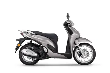 Con un gasto de 2,1 litros, este scooter de 125 tiene el indestructible motor de la Honda SH, pero es 1.000 euros más barato.