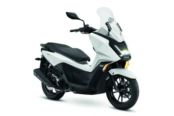 El scooter por el que merecía la pena esperar, diseño moderno y eficiente.