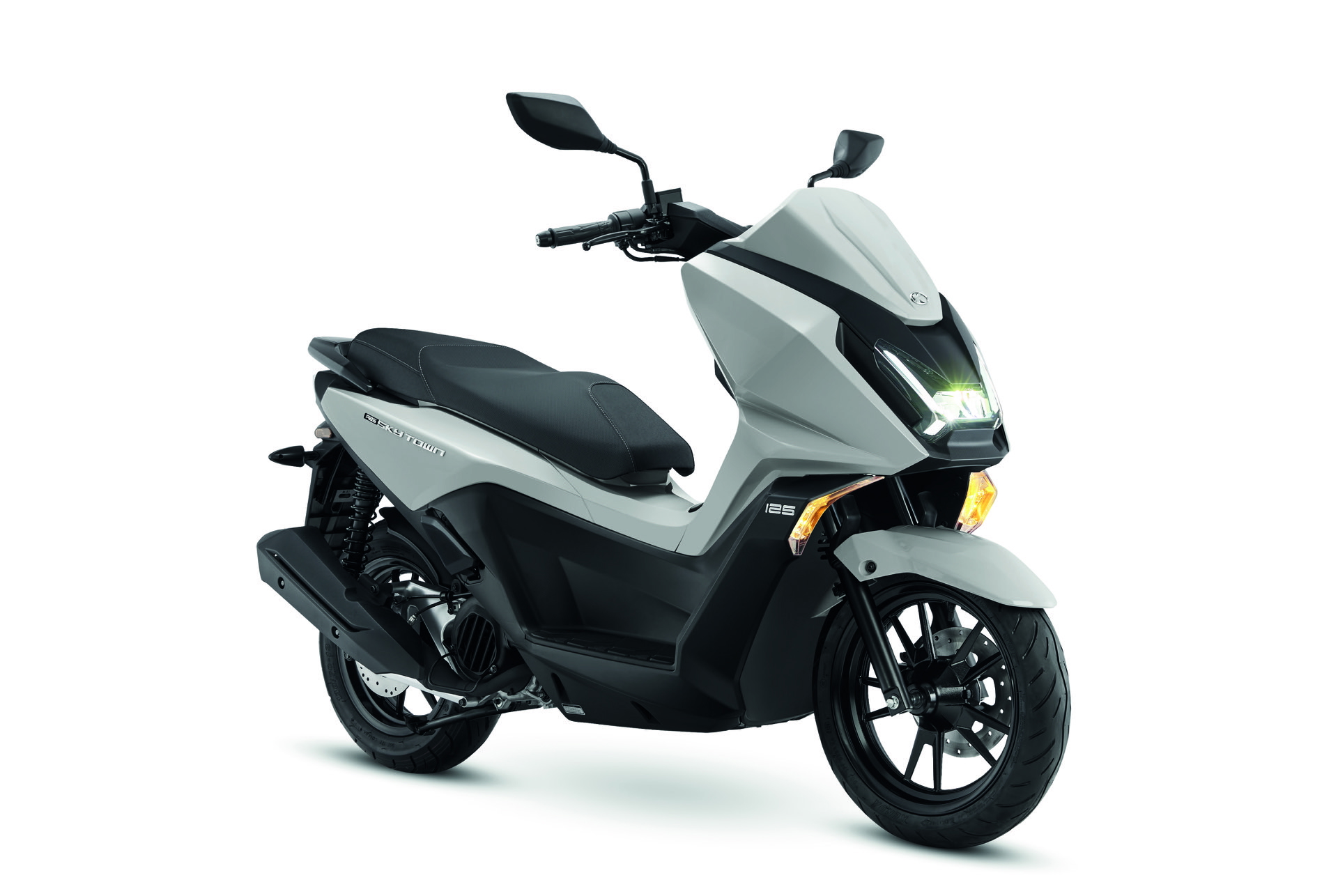 El scooter por el que merecía la pena esperar, listo para arrasar.
