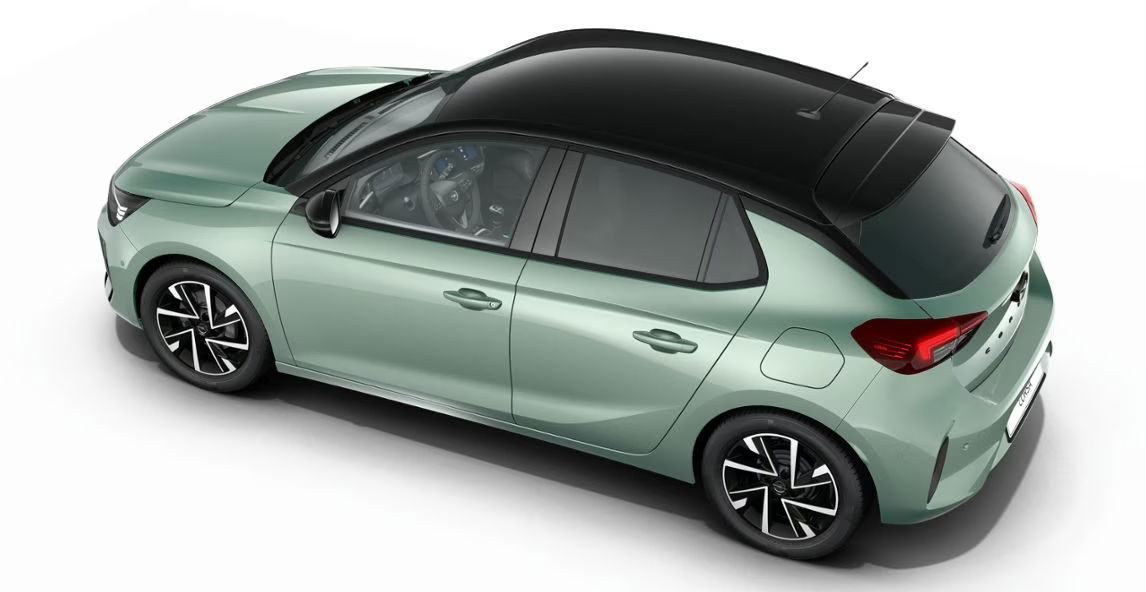 Vista lateral y techo del Opel Corsa YES, destacando diseño moderno.