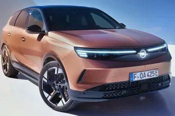 El Opel Grandland combina diseño moderno y eficiencia, destacando su rendimiento.