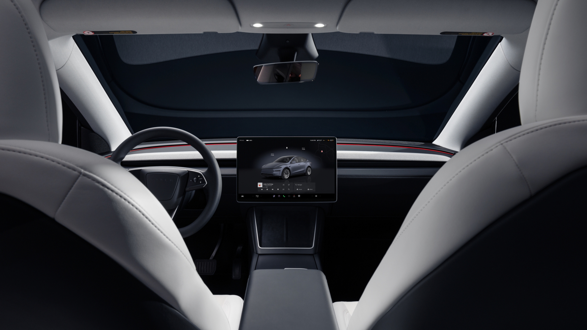 Vista del interior del Tesla Model Y 2025, destacando su diseño minimalista.
