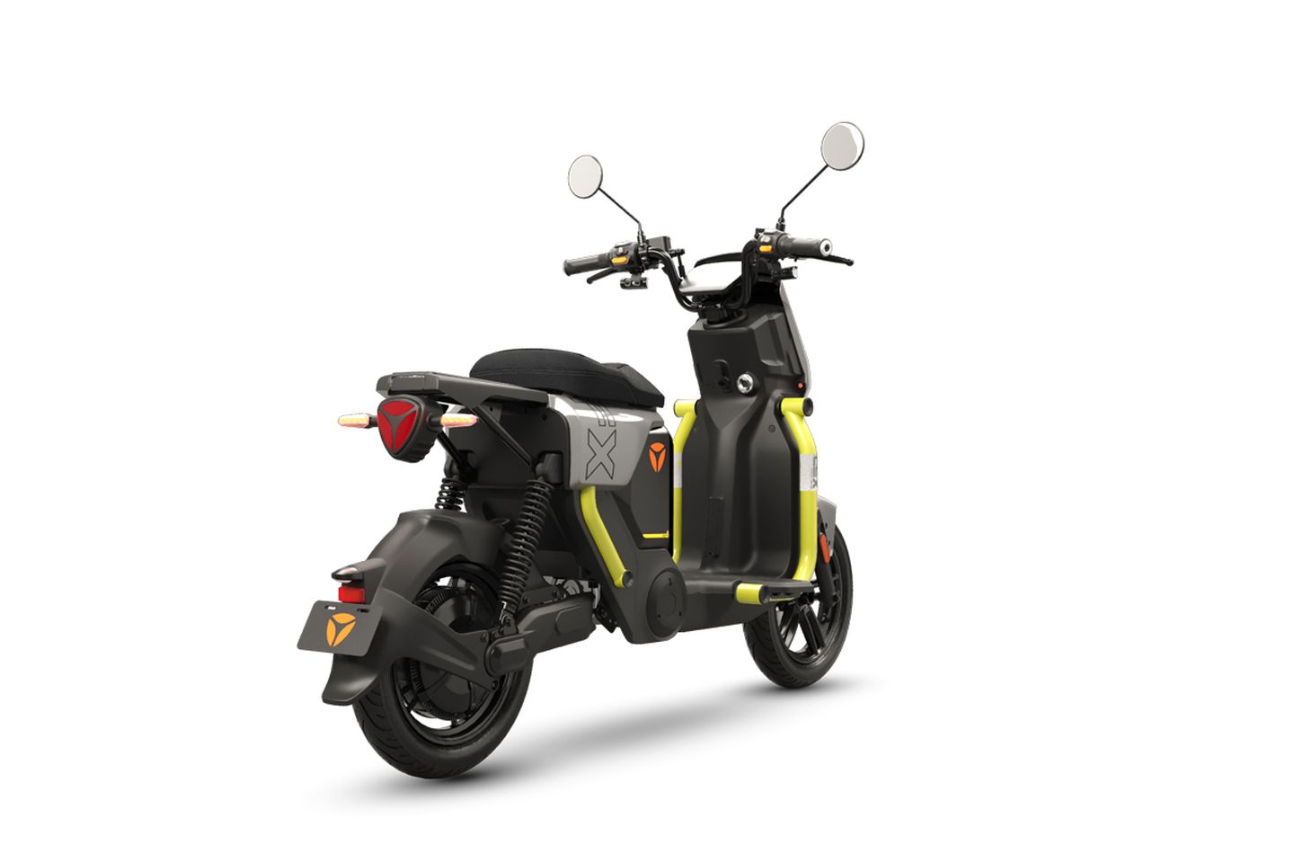 El YADEA GFX, un revolucionario Vespino, combina estilo y eficiencia en su diseño.