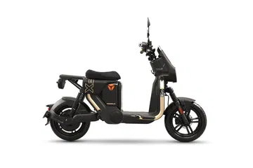 El YADEA GFX es una opción eléctrica accesible, ideal para desplazamientos urbanos.