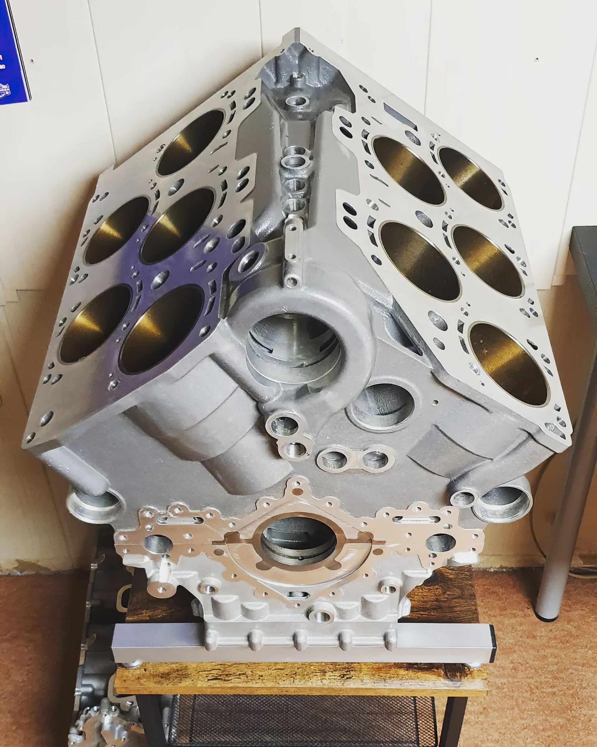 BMW-m5-w10-vw-engine_1-67a201aa6e69e-scaled.jpg