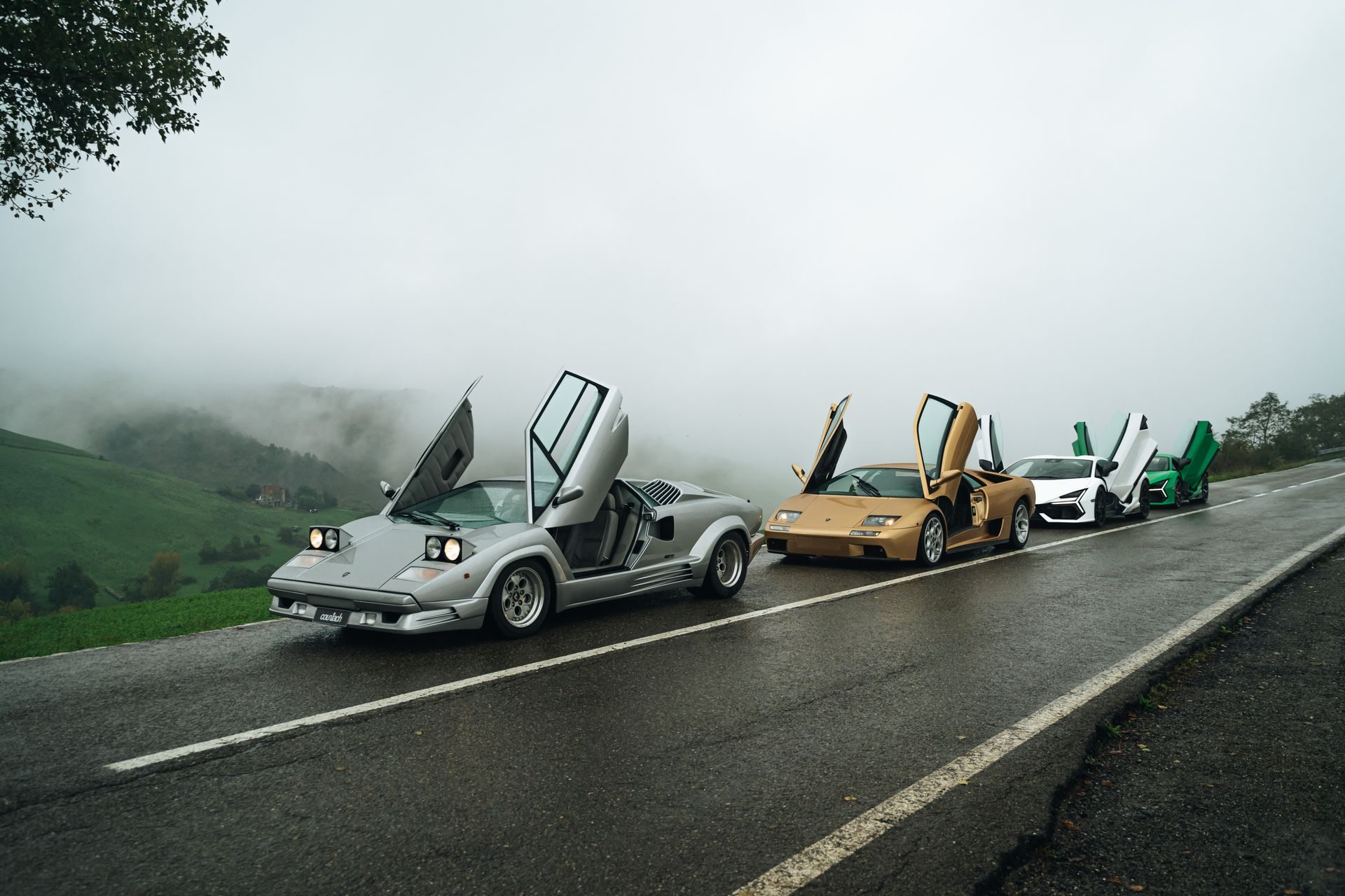 lamborghini-countach-vs-revuelto-41-67bf1fef22a61.jpg