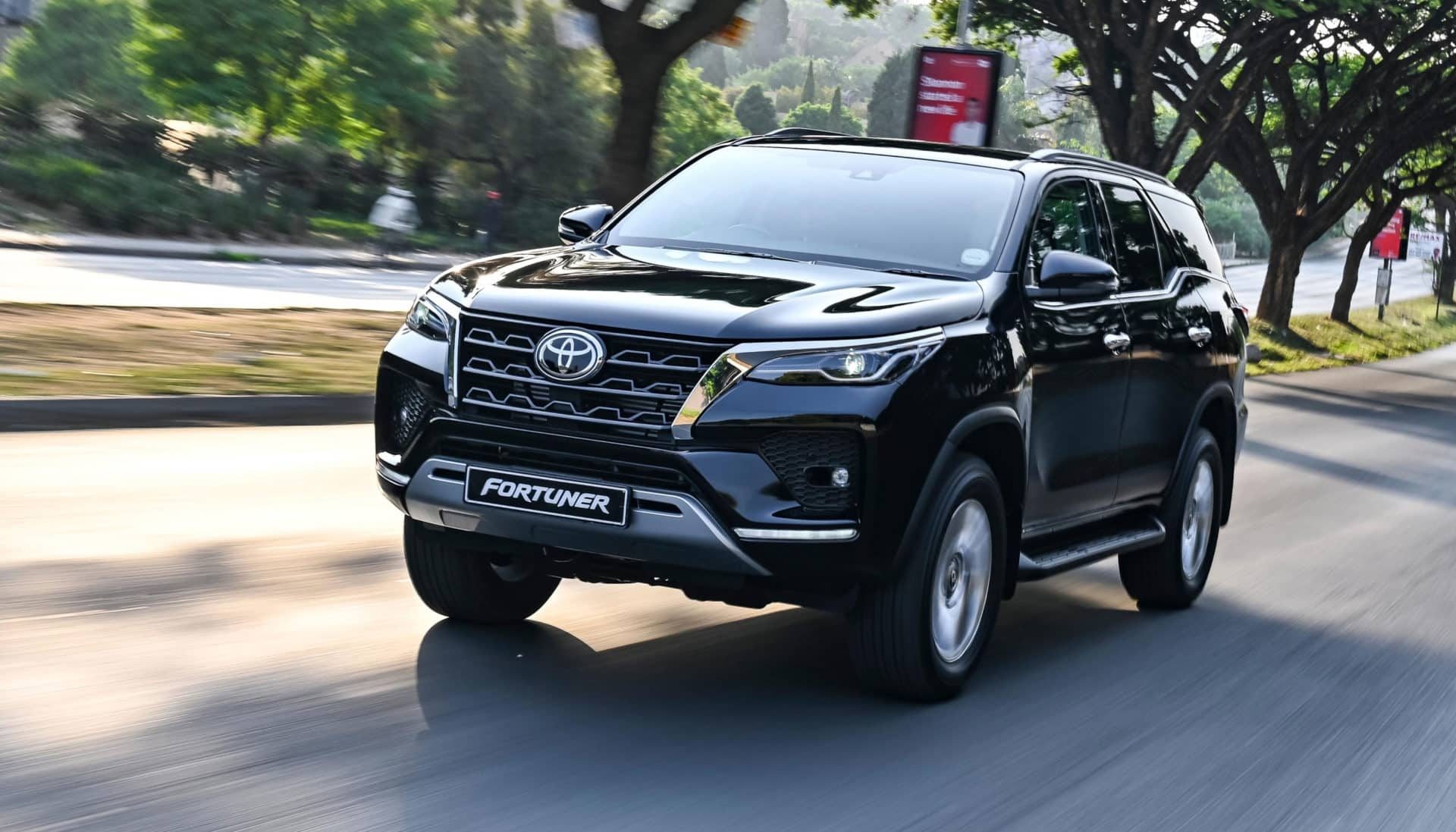 toyota-fortuner-el-4x4-de-toyota-que-es-realmente-la-alternativa
