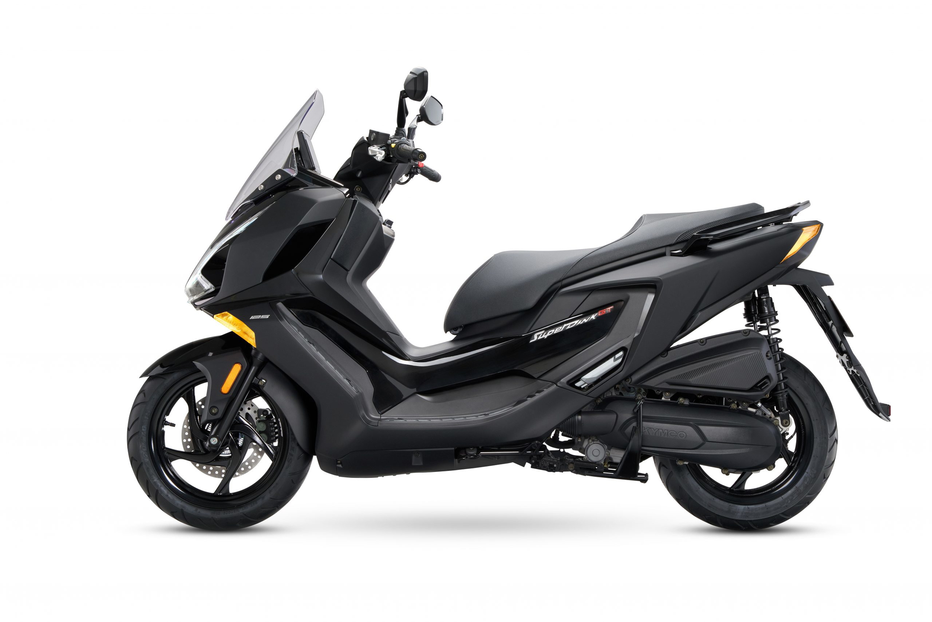 Kymco Super Dink 125, ¿la nueva reina de las maxiscooter con B?