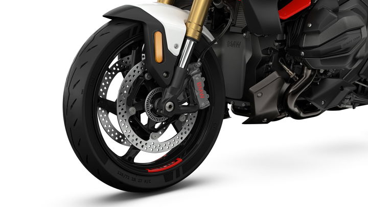 bmw-r-1300-r-2025-18