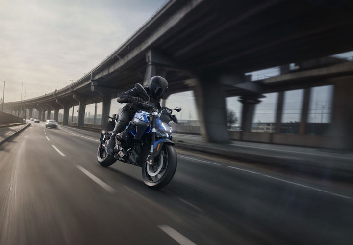 bmw-r-1300-r-2025-5