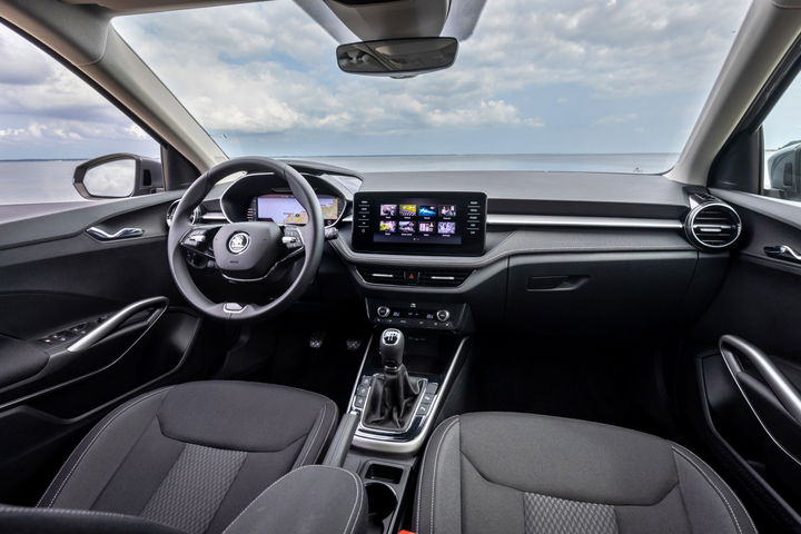 skoda-fabia-interior_02