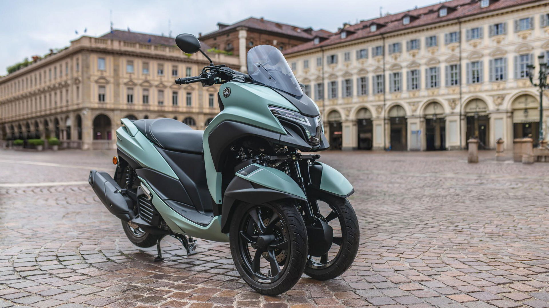 Housse De Moto Yamaha Tricity 300 - Tissu Oxford Imperméable, Coupe-vent, Bandes Réfléchissantes - Protection Extérieure Avec Sac De Rangement - 4