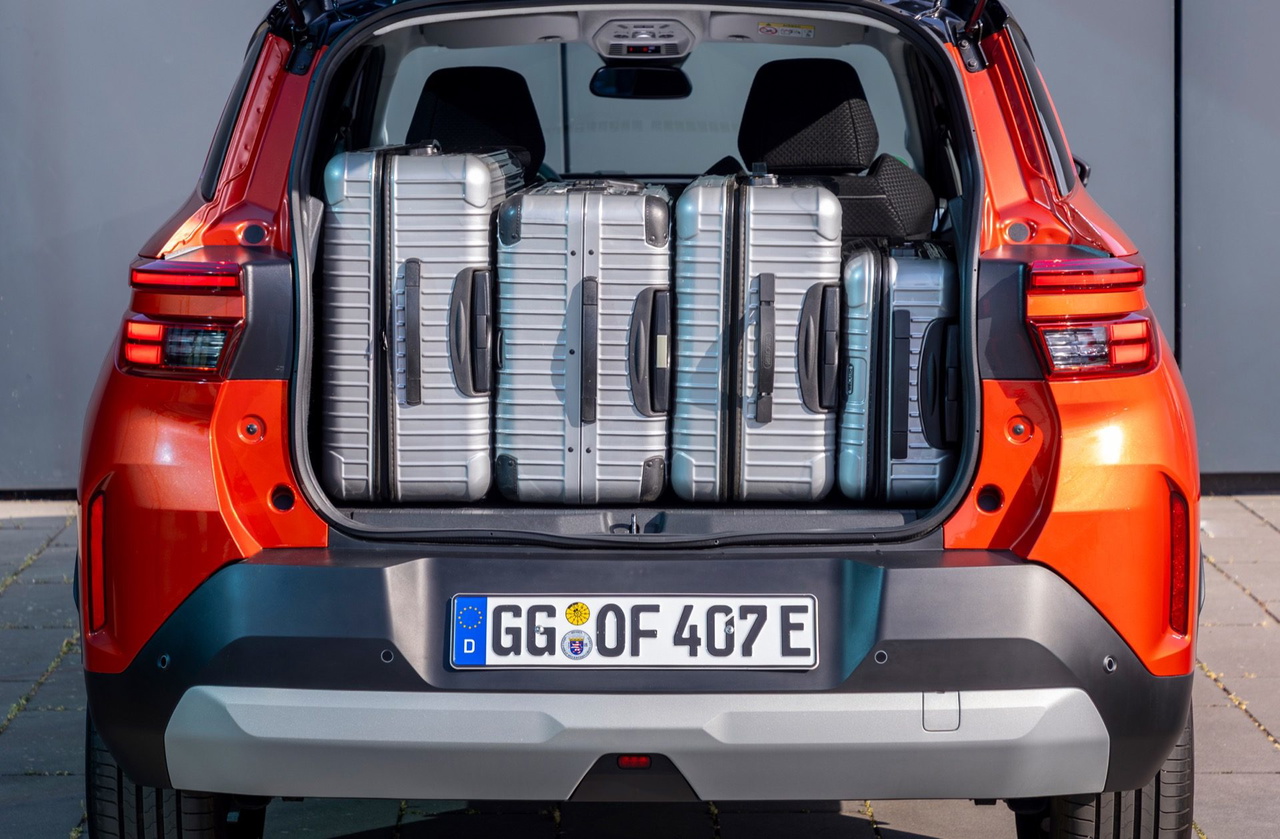 Con un maletero enorme, y disponible en 7 plazas, ya no es un todoterreno, sino un SUV económico desde 19.900 €.