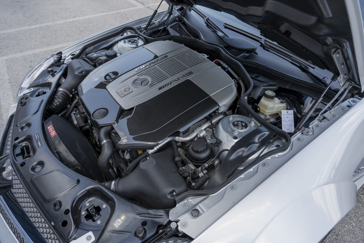 2009-mercedes-benz-sl-65-amg-black-series-1186959.jpg