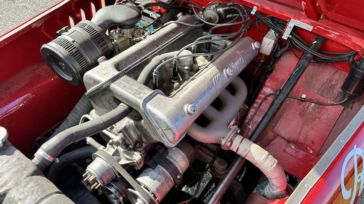 Alfa ROmeo 1900M _3