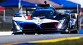 El BMW LMDh Híbrido V8 demuestra su agresividad y eficiencia en la pista.