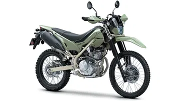Esta Kawasaki de enduro es robusta y versátil, ideal para aventuras off-road.