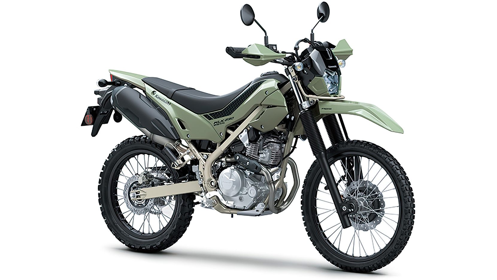 Esta Kawasaki de enduro es robusta y versátil, ideal para aventuras off-road.