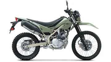 La Kawasaki KLX230 Sherpa es una todoterreno robusta con un diseño aventurero.