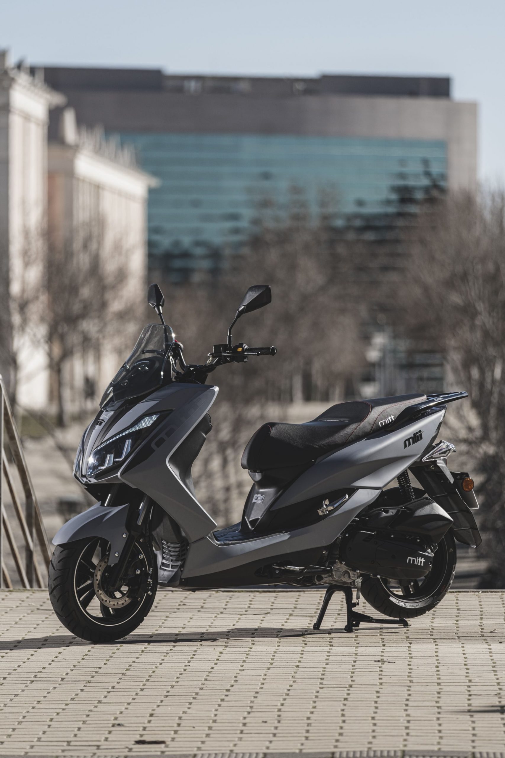 Es como una Honda PCX pero por 1.100 € menos es la opción con refrigeración líquida más interesante para ciudad.