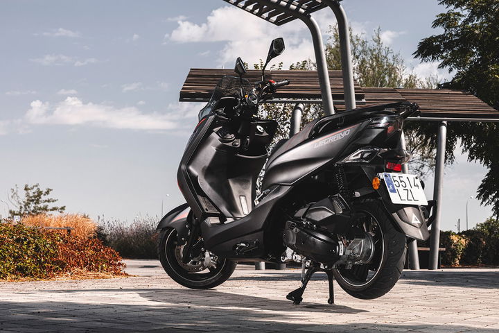 Mitt-Legrand-125cc99