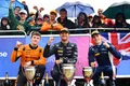 Jak Crawford y Leonardo Fornaroli celebran su triunfo en Silverstone.