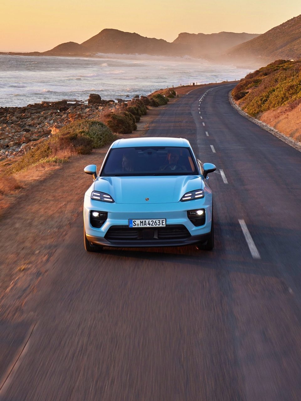 El Porsche Macan híbrido se presenta como un SUV dinámico y eficiente, ideal para cualquier aventura. El Porsche Macan híbrido se presenta como un SUV dinámico y eficiente, ideal para cualquier aventura.