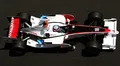 El coche de Takuma Sato destila tecnología y diseño aerodinámico en cada curva.
