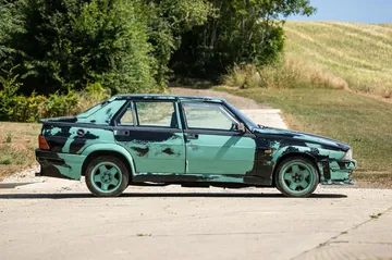 Jeremy Clarkson lo compró por cuatro duros y, pese a su estado actual, es un clásico venerado. Jeremy Clarkson lo compró por cuatro duros y, pese a su estado actual, es un clásico venerado.