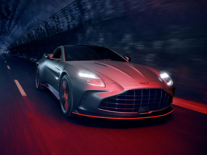 aston-martin-vantage-s-2025-01 Aston Martin Vantage S, 680 CV y extra de nervio para dar un paso más hacia los circuitos.