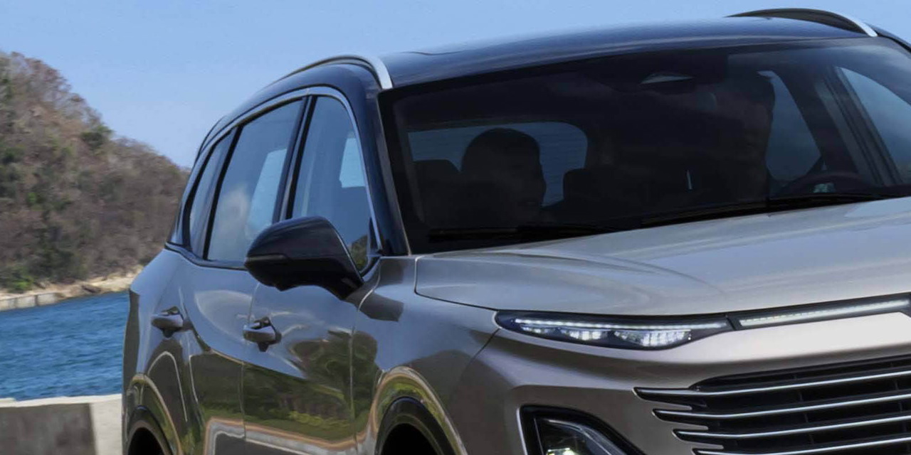 El Bestune T90 destaca por su diseño moderno y elegante, ideal para quienes buscan estilo y confort.