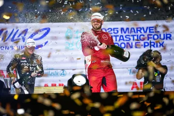Celebración de los pilotos tras la carrera del E-Prix de Londres 2025.