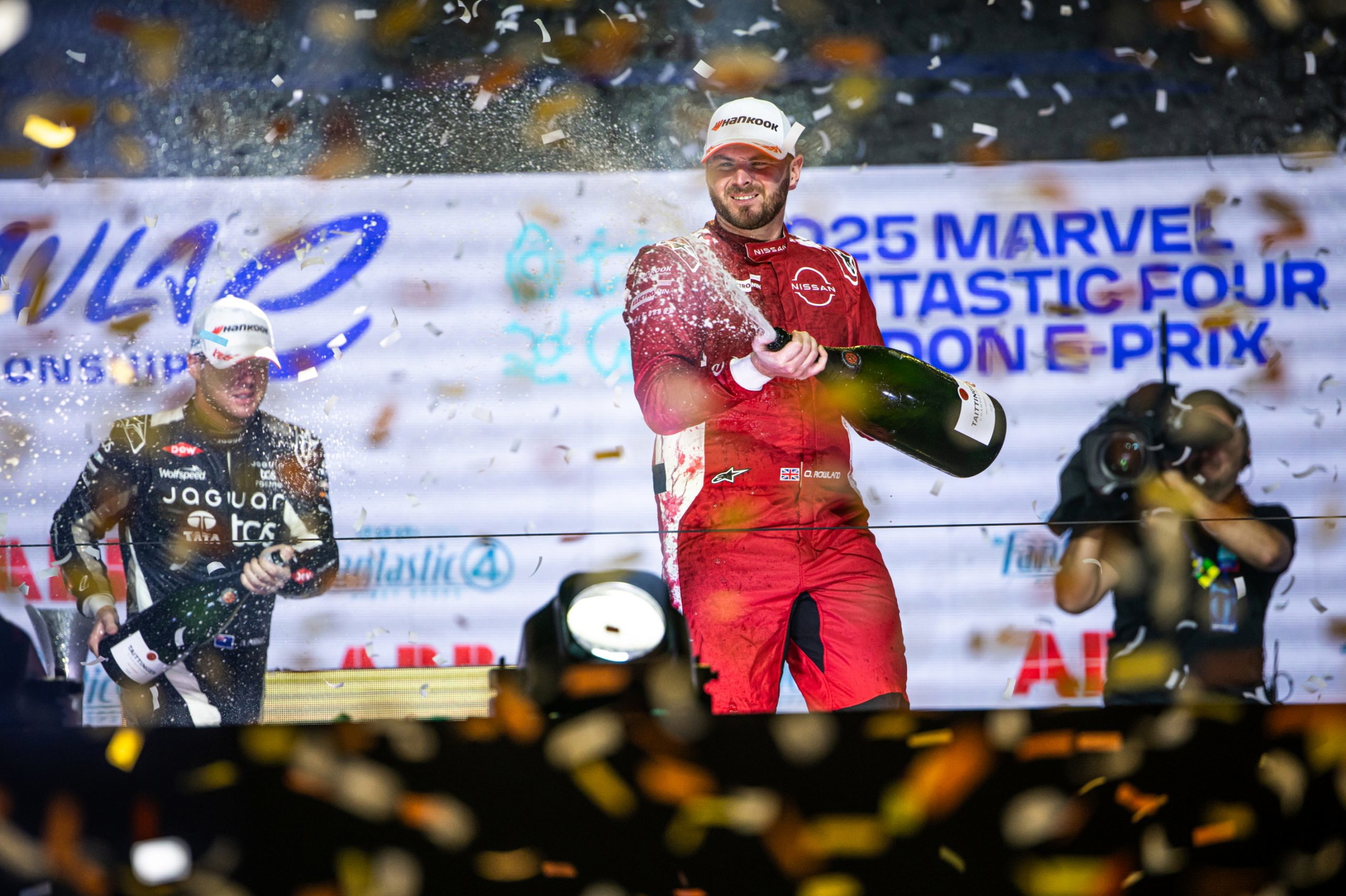 Celebración de los pilotos tras la carrera del E-Prix de Londres 2025.