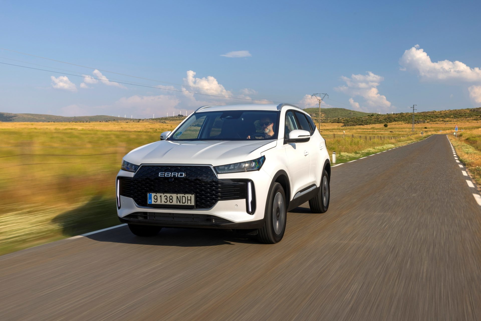 Bien equipado y con más de 200 CV, este SUV es la mejor alternativa actual a los híbridos de Toyota y Renault.