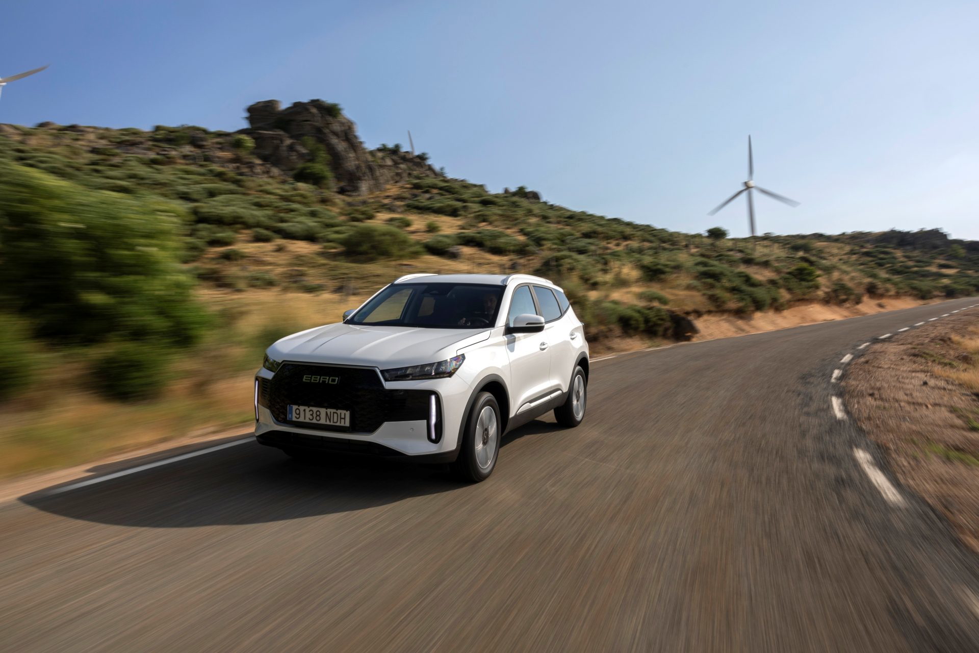 Bien equipado y con más de 200 CV, este SUV es la mejor alternativa actual a los híbridos de Toyota y Renault.