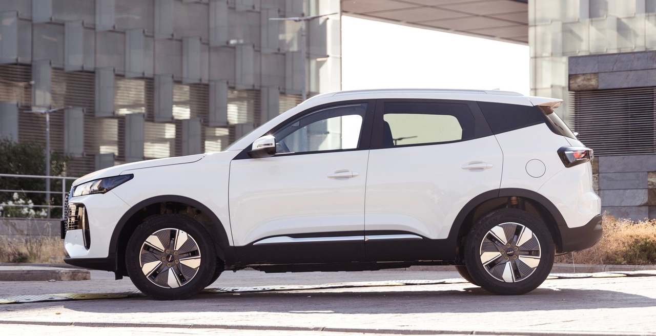 Bien equipado y con más de 200 CV, este SUV es la mejor alternativa actual a los híbridos de Toyota y Renault. Bien equipado y con más de 200 CV, este SUV es la mejor alternativa actual a los híbridos de Toyota y Renault.