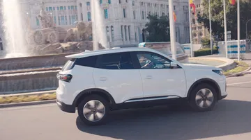 Bien equipado y con más de 200 CV, este SUV es la mejor alternativa actual a los híbridos de Toyota y Renault.