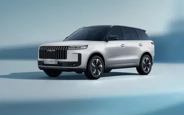 El Jaecoo 5 se presenta con un diseño moderno y atractivo, ideal para la ciudad.